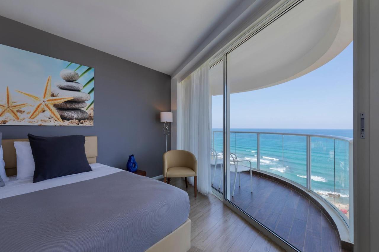 Jacob Resort Hadera Bagian luar foto