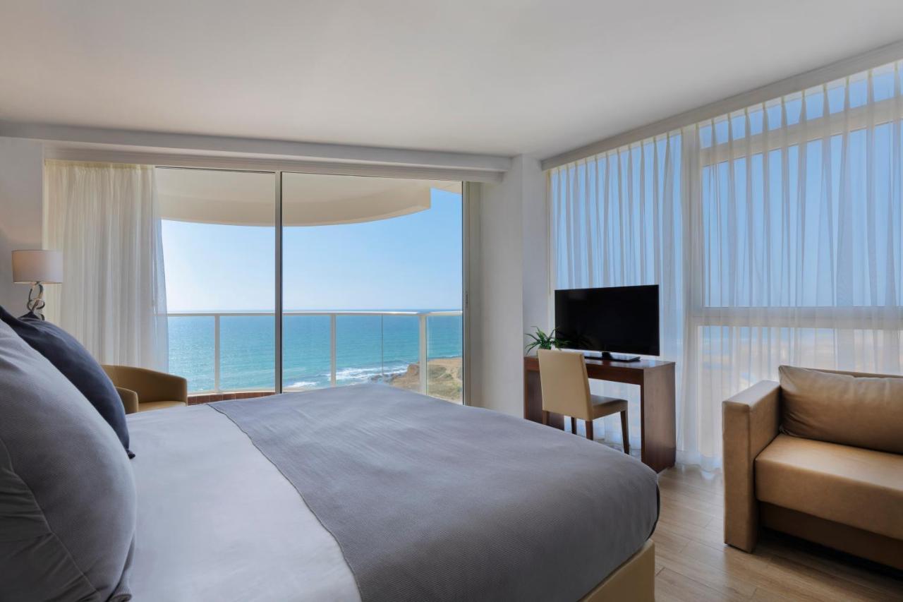 Jacob Resort Hadera Bagian luar foto